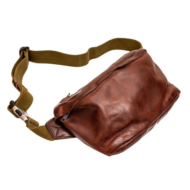Vintage Cowhide Leather Men’s Chest Bag – Large Capacity Genuine Leather Crossbody Bag