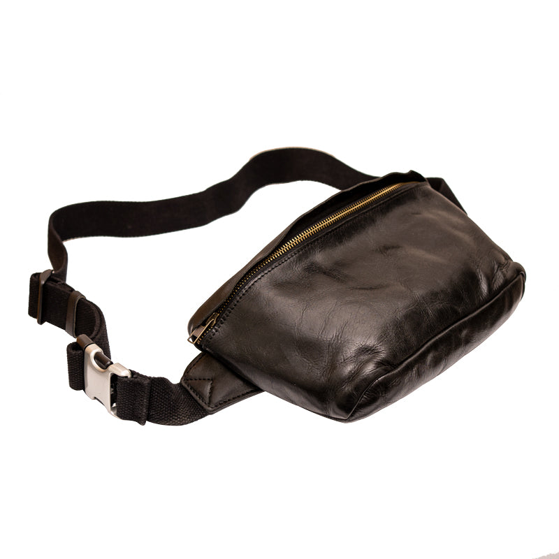 Vintage Cowhide Leather Men’s Chest Bag – Large Capacity Genuine Leather Crossbody Bag