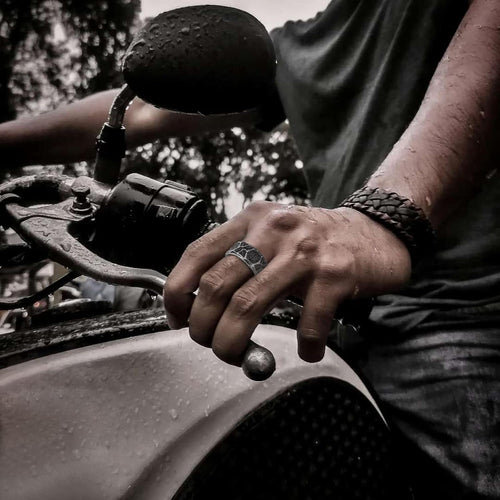 GTHIC Stainless Steel Viking Rings for Men Women Punk Vintage Band Ring Nordic Runes Amulet Ring Jewelry Gift for Couple