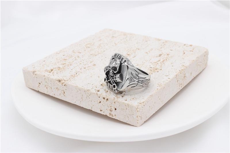 Men’s Gothic Rose Skull Titanium Steel Ring