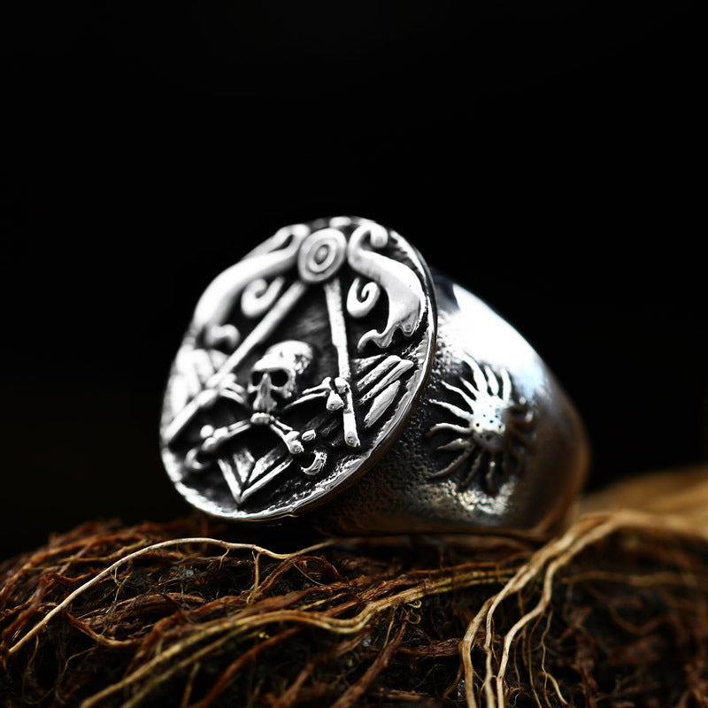 Men’s Vintage Titanium Skull Masonic Ring – Gothic Punk Statement Jewellery