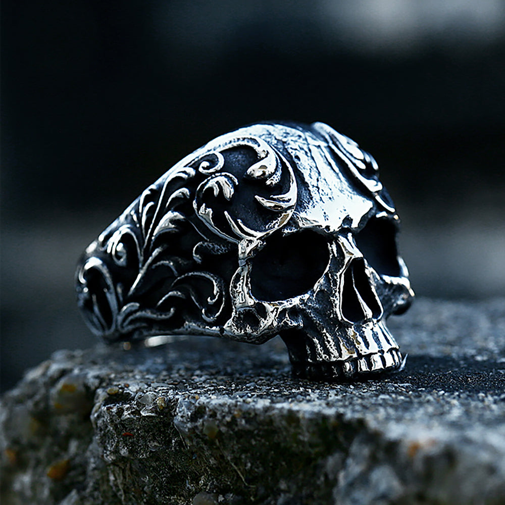 Vintage Gothic Skull Ring – 316L Stainless Steel Punk Biker Statement Ring for Men & Women