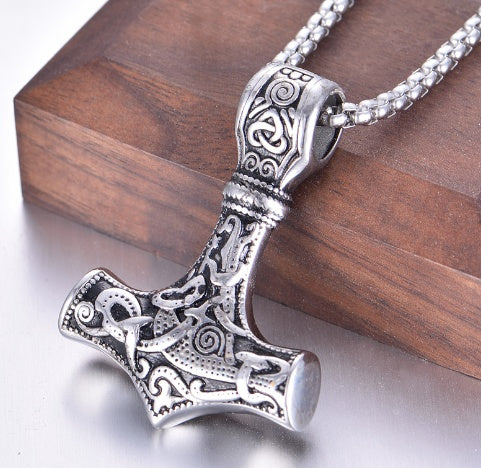 Vintage Nordic Rune Necklace for Men – Stainless Steel Viking Elder Futhark Pendant Amulet
